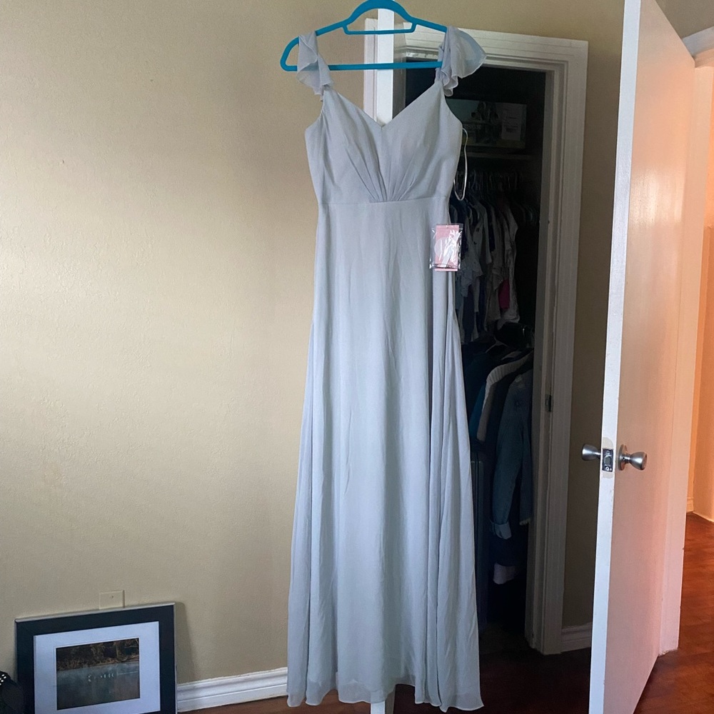 BRAND NEW never worn, long, formal or bridesmaid dress size XS